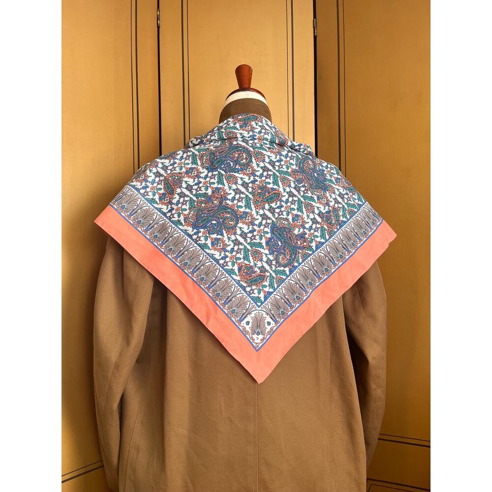 Vintage scarf with flower and paisley prints